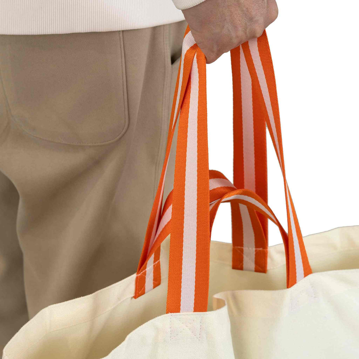Opbevaringspose - 40L - Canvas transporttaske med orange håndtag.