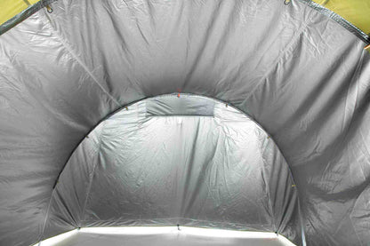 Blackout gruppe telt - 6 personer with dark sleeping cabins and waterproof design.